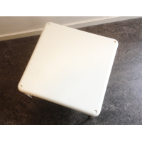 Vico Magistretti Demetrio 45 bijzettafel